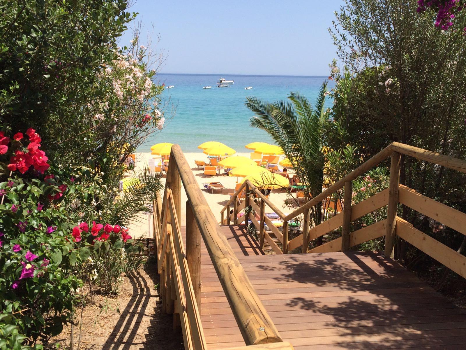 Th Costa Rei - Free Beach Resort Экстерьер фото