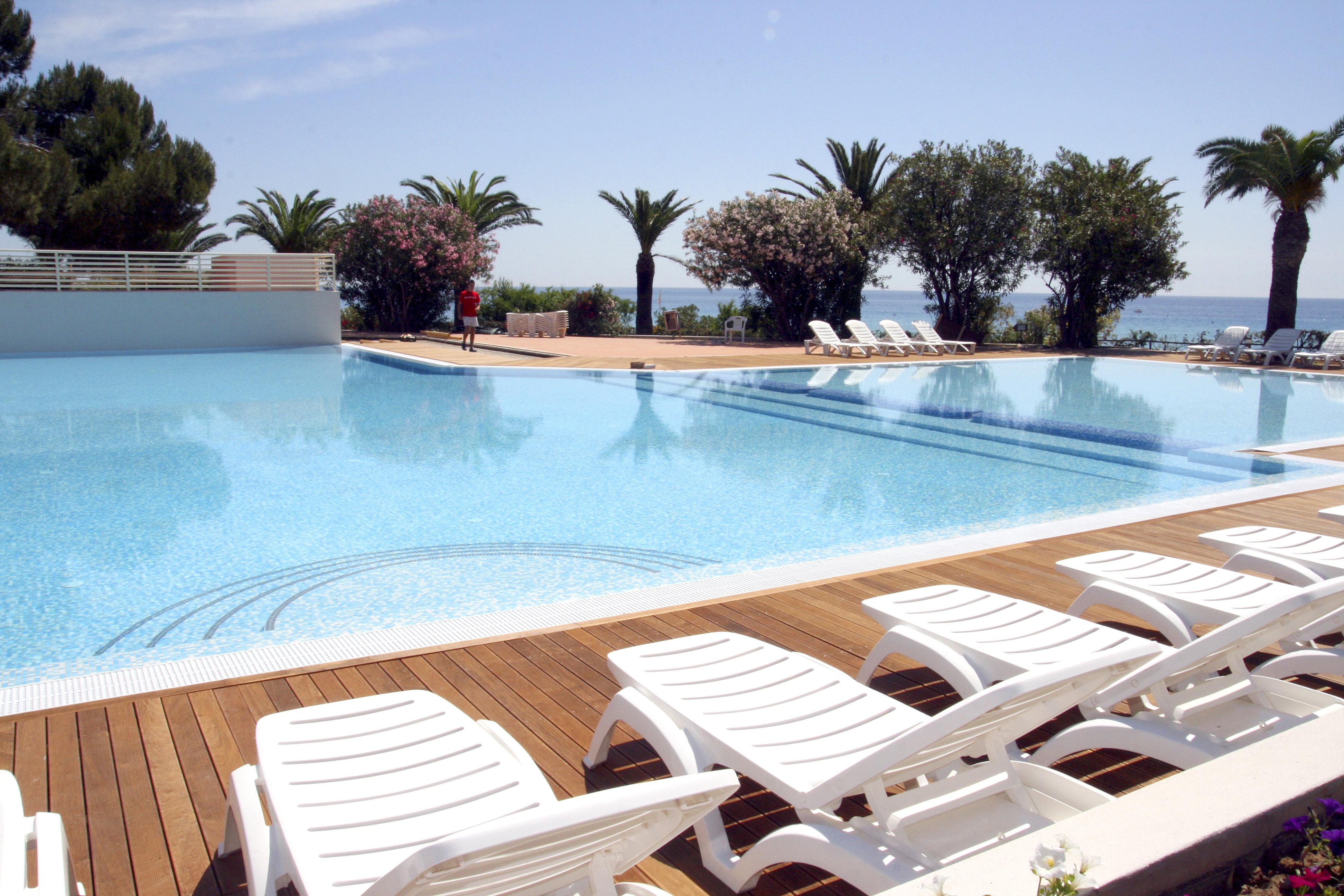 Th Costa Rei - Free Beach Resort Экстерьер фото