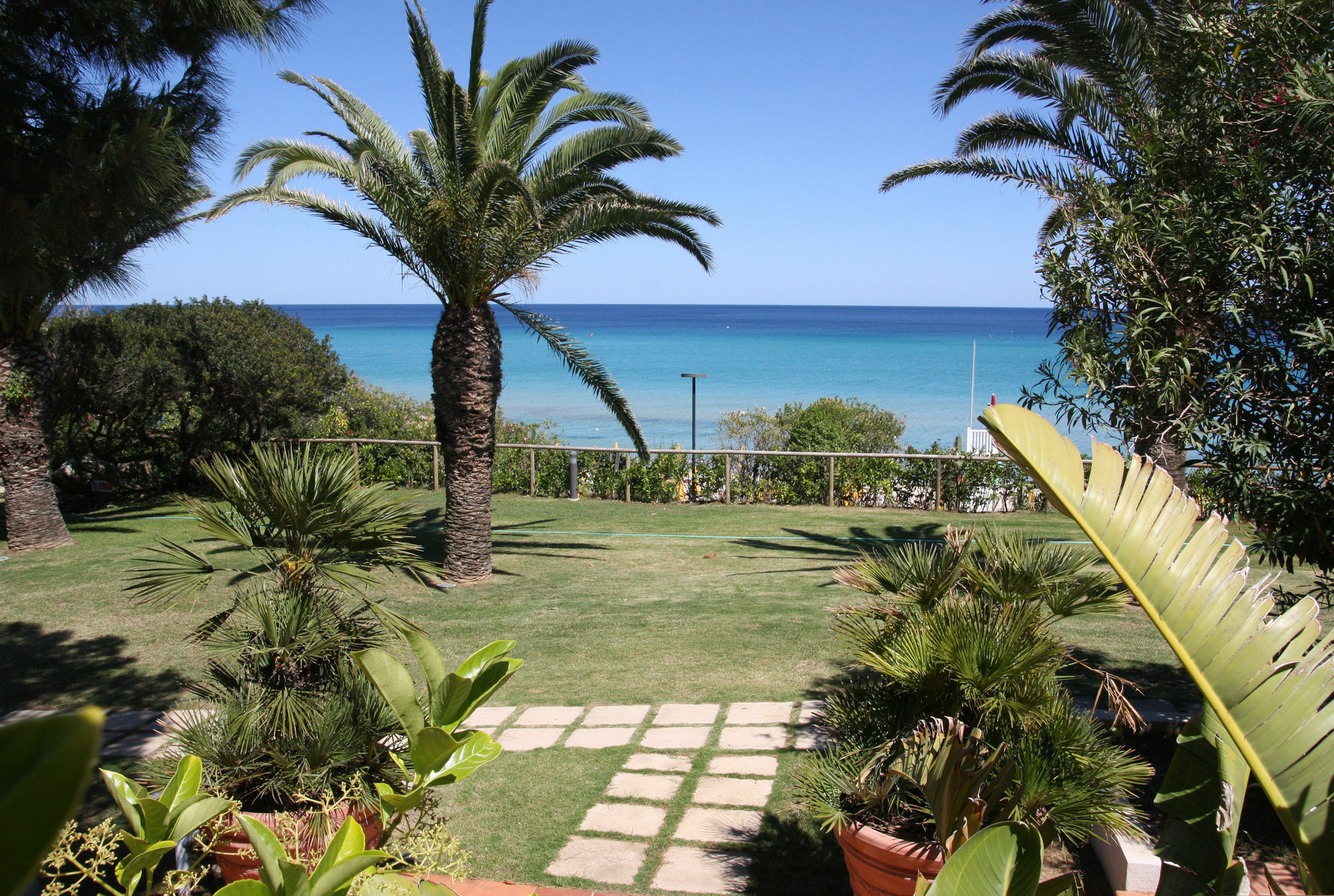 Th Costa Rei - Free Beach Resort Экстерьер фото